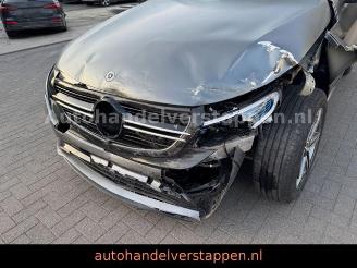 Mercedes EQC 400 4Matic AMG Sport 300KW Grau Magno picture 7