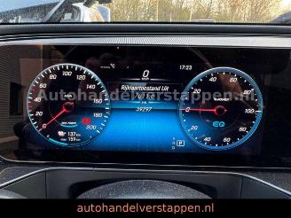 Mercedes EQC 400 4Matic AMG Sport 300KW Grau Magno picture 20