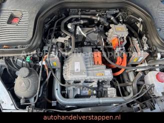 Mercedes EQC 400 4Matic AMG Sport 300KW Grau Magno picture 18