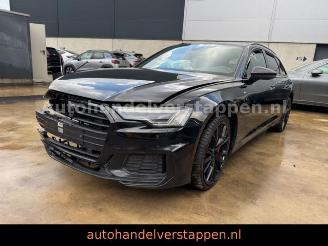 Vaurioauto  passenger cars Audi A6 avant 55 TFSIe Quattro S Line Plus Sport 2021/5