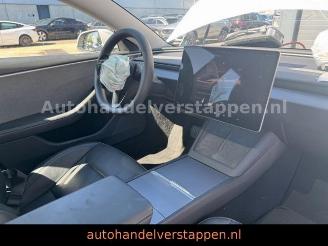 Tesla Model 3 RWD Highland Panorama Leder picture 19