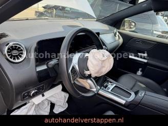 Mercedes GLA 250e Progressive Night-Paket 160KW picture 28