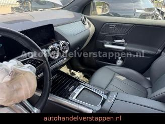 Mercedes GLA 250e Progressive Night-Paket 160KW picture 23