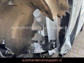 Volvo C-40 Core Recharge Pure Electric 82KWH Panorama picture 33