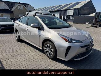 Voiture accidenté Toyota Prius Comfort 1.8i VVT-i Hybrid JBL 2021/4