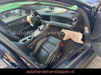 Porsche Panamera Sport Turismo 4 E-Hybrid Platinum Editi picture 14