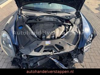Porsche Panamera Sport Turismo 4 E-Hybrid Platinum Editi picture 13