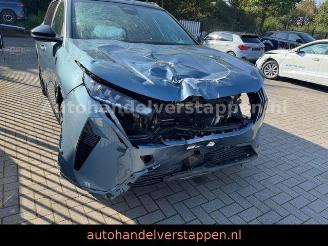 Peugeot 5008 Hybrid 136 GT Panorama 7-Sitzer picture 6