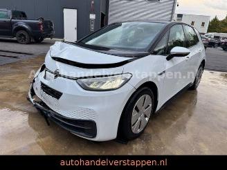 Coche accidentado Volkswagen ID.3 Pro Performance 150 kW Life DAB+ LED 2021/2