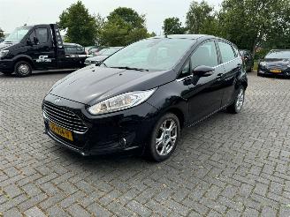 skadebil auto Ford Fiesta 1.0 ecoboost titanium 2013/1