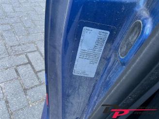 Peugeot 107 107, Hatchback, 2005 / 2014 1.0 12V picture 14