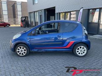 Peugeot 107 107, Hatchback, 2005 / 2014 1.0 12V picture 8