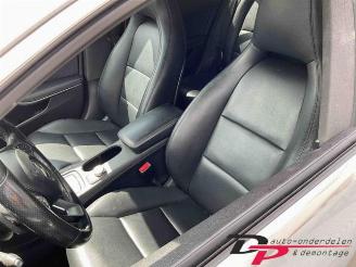 Mercedes Cla-klasse CLA Shooting Brake (117.9), Combi, 2015 / 2019 2.2 CLA-200 CDI, 200 d 16V picture 28