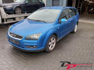 Vaurioauto  passenger cars Ford Focus Focus 2 Wagon, Combi, 2004 / 2012 2.0 16V 2007/4