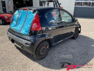 Peugeot 107 107, Hatchback, 2005 / 2014 1.0 12V picture 5