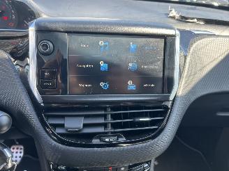 Peugeot 2008  picture 10