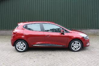 skadebil auto Renault Clio  2018/5