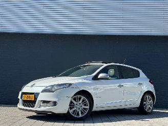 Vaurioauto  passenger cars Renault Mégane 1.5 dCi GT-Line 2012/11