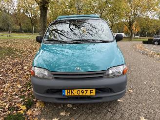 Toyota Hi-Ace  picture 8