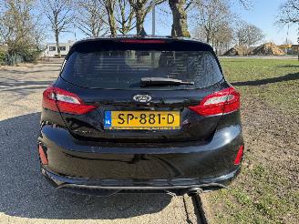 Ford Fiesta  picture 4