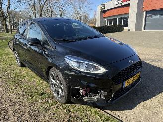 Ford Fiesta  picture 7