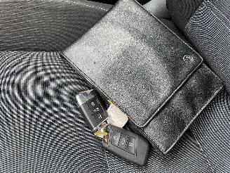 Volkswagen Passat Variant 1.4 TSI GTE N.A.P NL AUTO PRACHTIG!!! picture 12