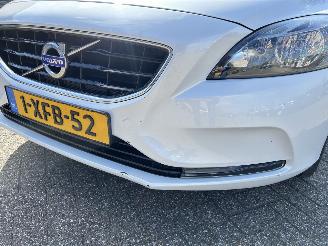 Volvo V-40 1.6 T2 Summum picture 30