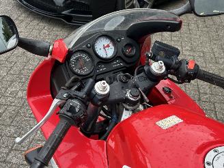 Honda CBR 600 F picture 14