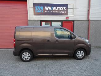 Peugeot Expert 231C 2.0 BlueHDI 120 Premium Pack 3 zits airco picture 6