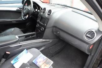 Mercedes M-klasse 320 CDI 4 matic airco navi lkw / van 3500 kg trekhaakgewicht picture 10
