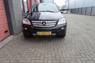 Mercedes M-klasse 320 CDI 4 matic airco navi lkw / van 3500 kg trekhaakgewicht picture 16