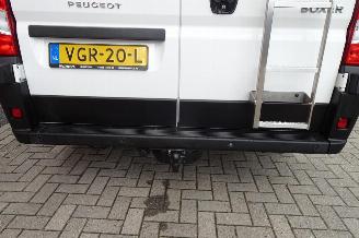 Peugeot Boxer 335 2.2 BlueHDi 140 L2H2 Premium picture 20