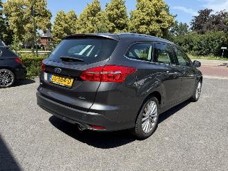 Ford Focus 1.5 Titanium (Stationwagen 5-dr.) picture 5