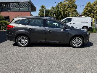 Ford Focus 1.5 Titanium (Stationwagen 5-dr.) picture 6