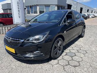 Damaged car Opel Astra 1.0 Turbo 120 Jaar Edition 2019/6