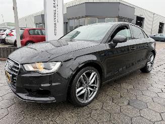 skadebil bedrijf Audi A3 Limousine 1.4 TFSI Attraction Pro Line 2015/10