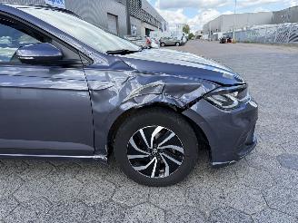 Volkswagen Polo 1.0 TSI Life picture 4