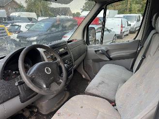 Volkswagen Crafter 2.5 TDI LANG HOOG. AIRCO. AD BLUE !! picture 5