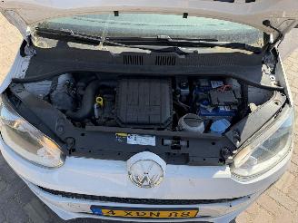 Volkswagen Up! 1.0 move up! BlueMotion picture 10