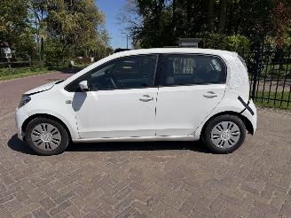 Volkswagen Up! 1.0 move up! BlueMotion picture 2