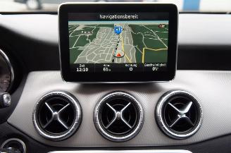 Mercedes Cla-klasse CLA 180d Airco Cruise Navi Pano Bi-Xenon 80KW Euro 6 picture 11