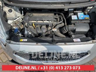 Kia Venga Venga, MPV, 2010 / 2019 1.4 CVVT 16V picture 25