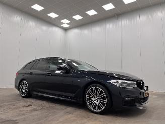 Voiture accidenté BMW 5-serie Touring 520i Autom. M-Sport Panoramadak Navi Clima 2019/5