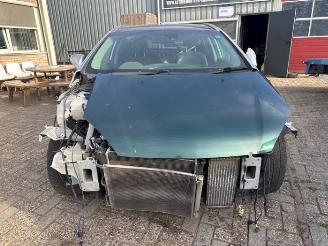 Hyundai I-40  picture 2