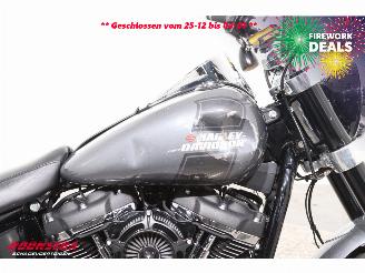 Harley-Davidson Sport Glide 107 FLSB 5HD LED ABS picture 11