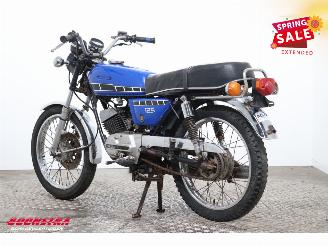 Yamaha  RS125 DX picture 4