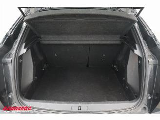 Peugeot 2008 1.2 PureTech Active Cruise Navi Clima Apple/Android PDC picture 30