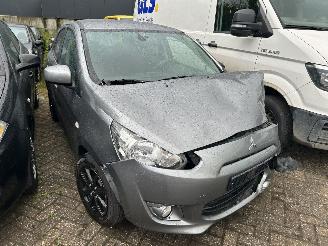 Mitsubishi Space-star 1.2 Intense+ picture 2