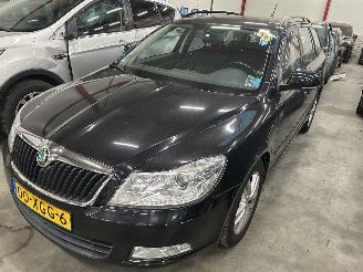 Coche accidentado Skoda Octavia 1.8 TSI Stationcar 2012/6
