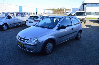 Opel Corsa 1.2 16V TWINPORT 3 DEURS picture 2
